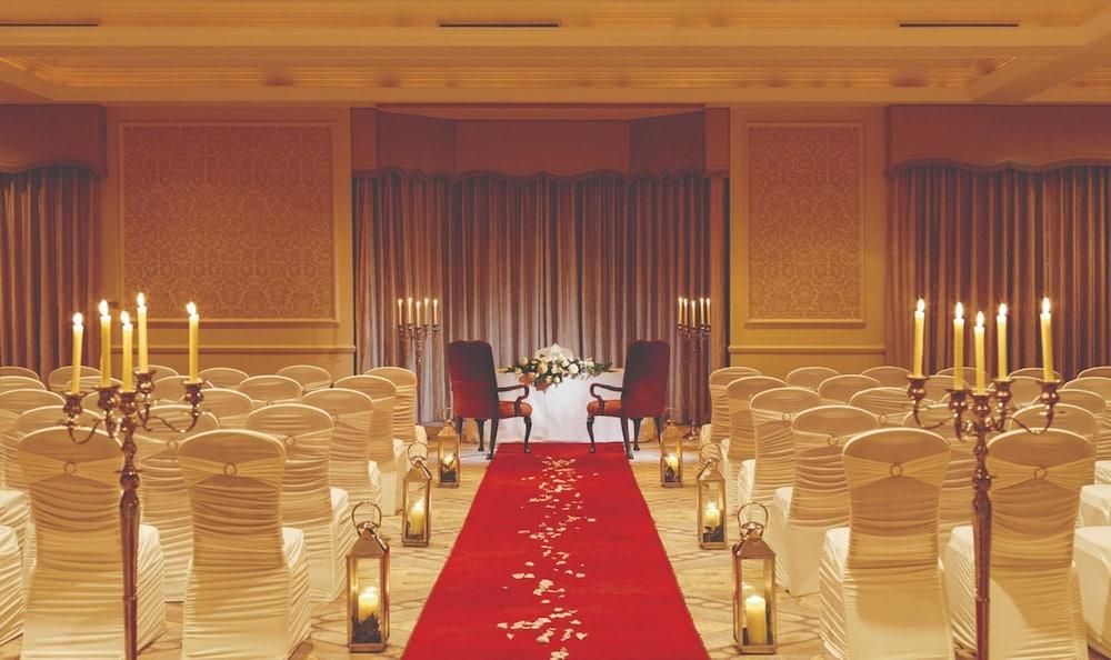 Nuremore Hotel & Country Club Каррикмакросс Экстерьер фото