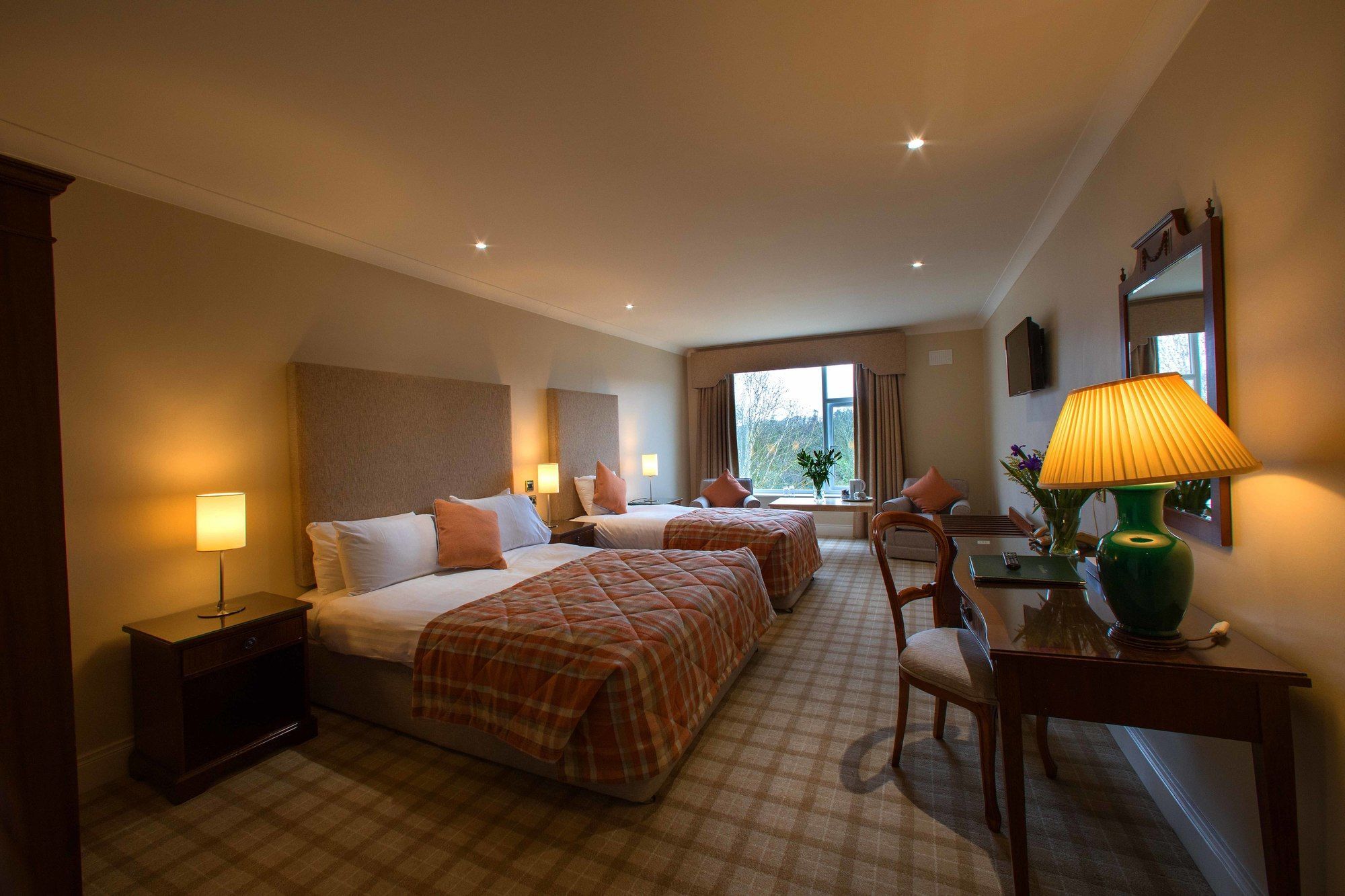 Nuremore Hotel & Country Club Каррикмакросс Экстерьер фото